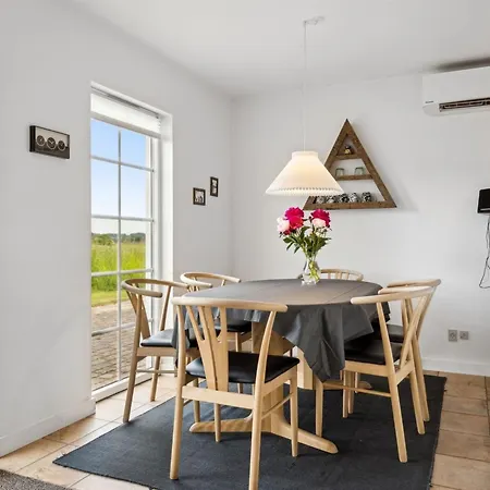 Hébergement de vacances Sakari - 375m From The Sea By Interhome